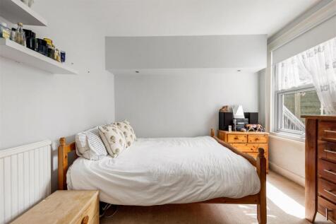 Hibbert Road E17