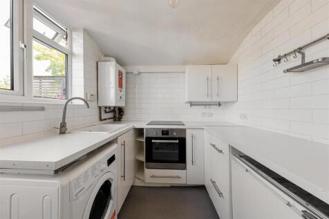 Murchison Road, E10
