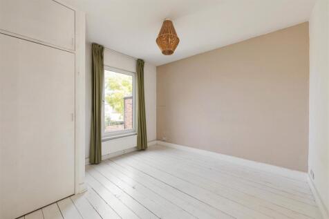 Murchison Road, E10