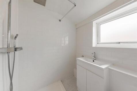 Murchison Road, E10