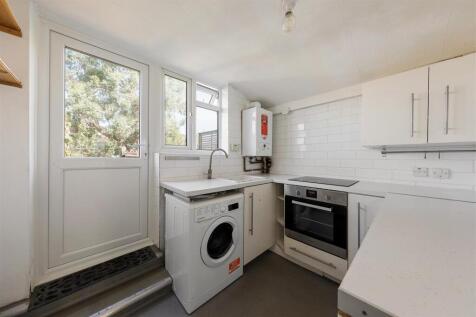 Murchison Road, E10