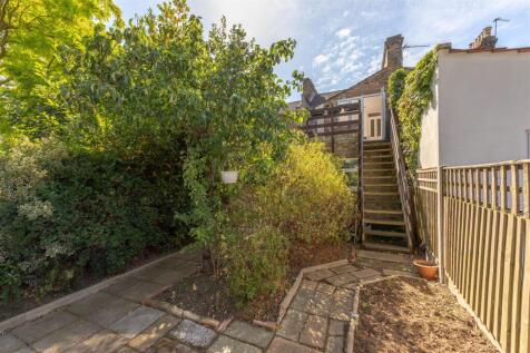 Murchison Road, E10