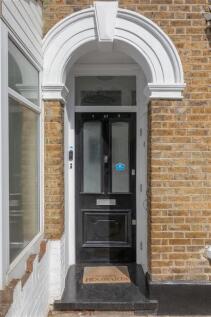 Murchison Road, E10