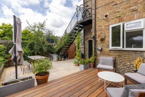 Markhouse Road, E17