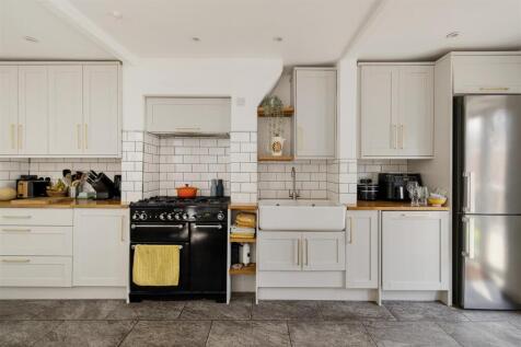 Forest Road, E17