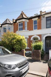 Liverpool Road, E10