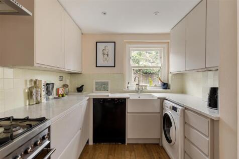 Woodlands Road, E17