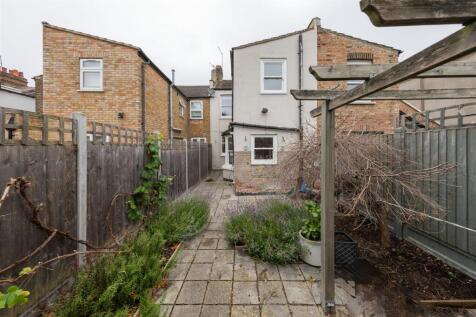 Woodlands Road, E17