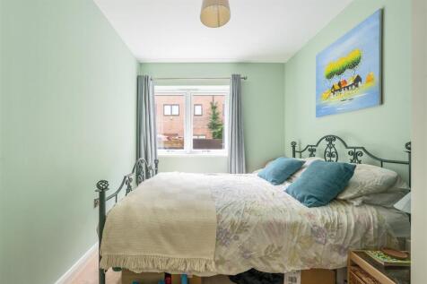 Beaumans Drive E17
