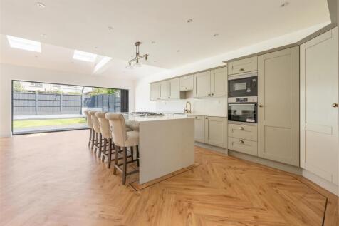 Grantock Road, E17