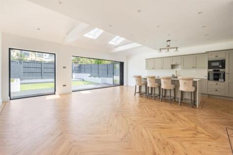 Grantock Road, E17