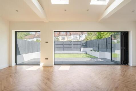 Grantock Road, E17