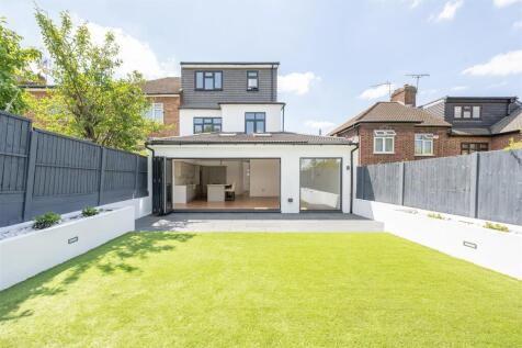Grantock Road, E17