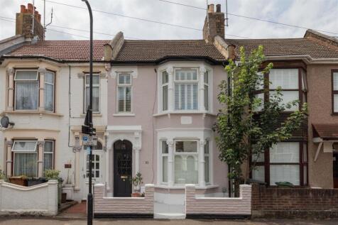 Northbank Road, E17