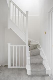 Capworth Street E10