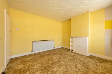 First-Bedroom-3.jpg