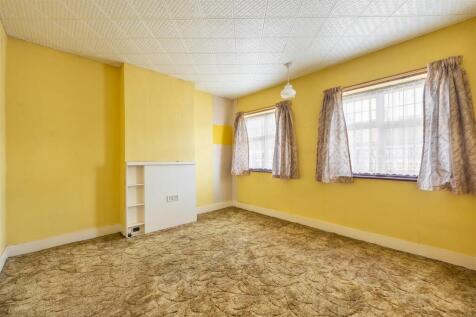 First-Bedroom-1.jpg