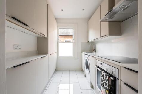 Badlis Road E17