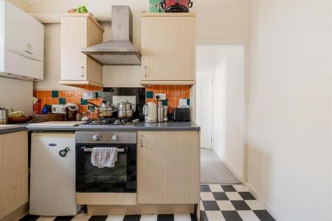 Primrose Road, E10