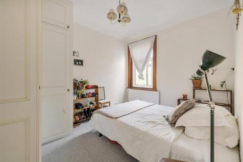 Primrose Road, E10