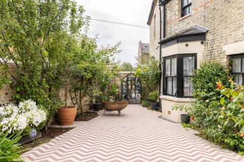 Property Image 37