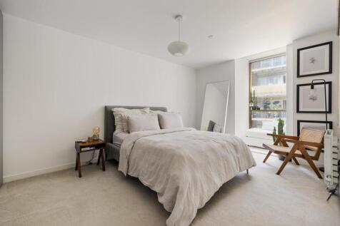 South Grove, E17