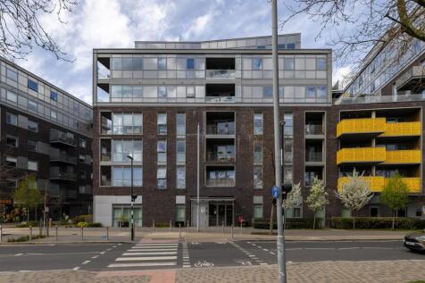 South Grove, E17