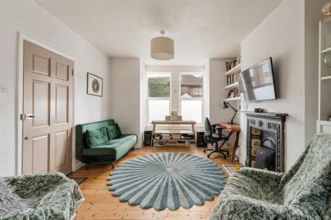 Brookscroft Road E17