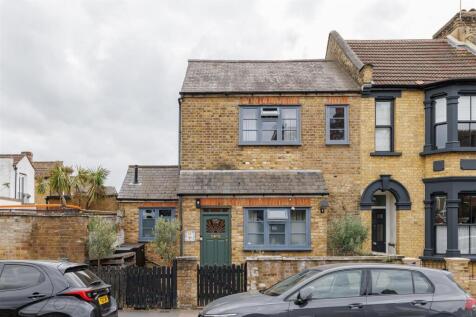 Murchison Road, E10