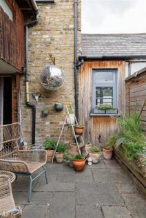 Murchison Road, E10