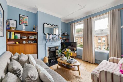 Courtenay Road E17