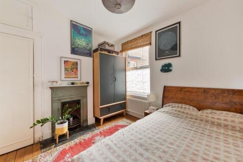 Seymour Road, E10