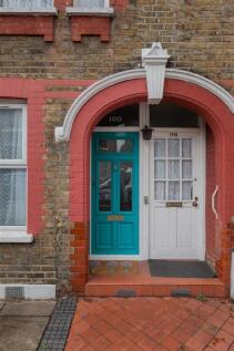 Seymour Road, E10