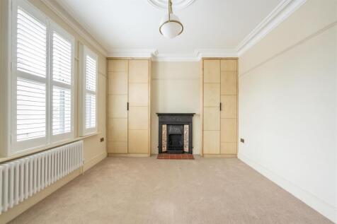 First-Bedroom-1.jpg
