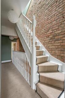 Upstairs-Hallway-1.jpg