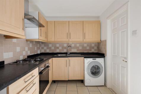 Barclay Road E17