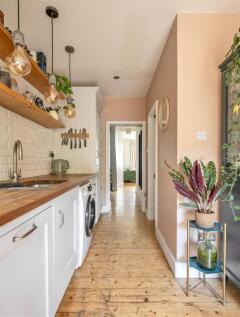 Kitchen-2.jpg