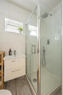 Bathroom-2.jpg