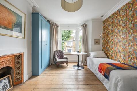 First-Bedroom-3.jpg