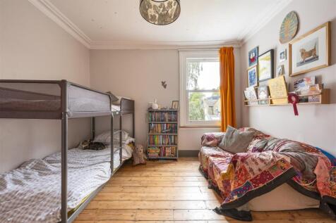 Second-Bedroom-2.jpg