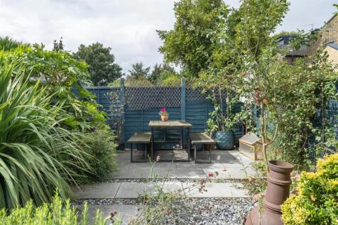 Garden-3.jpg
