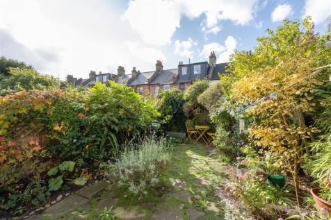 Winns Terrace, E17