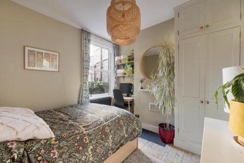 Winns Terrace, E17