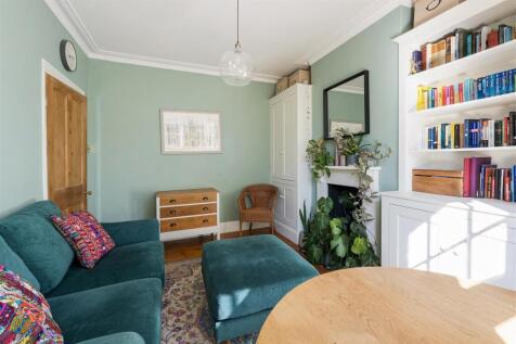 Winns Terrace, E17
