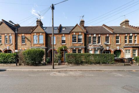 Winns Terrace, E17
