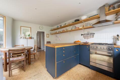 Kitchen-2.jpg