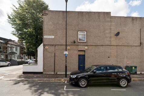 Victoria Road, E17