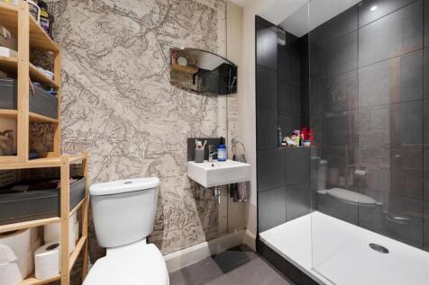 Lansdowne Drive, E8