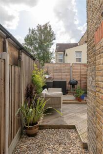 Belgrave Road, E17