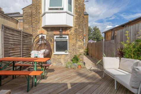 Belgrave Road, E17